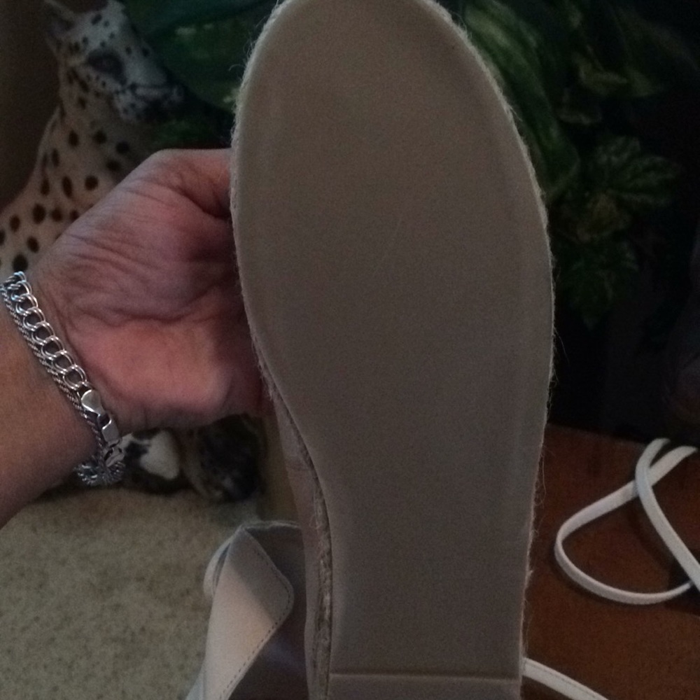 Shoes - Picture 3 of 5